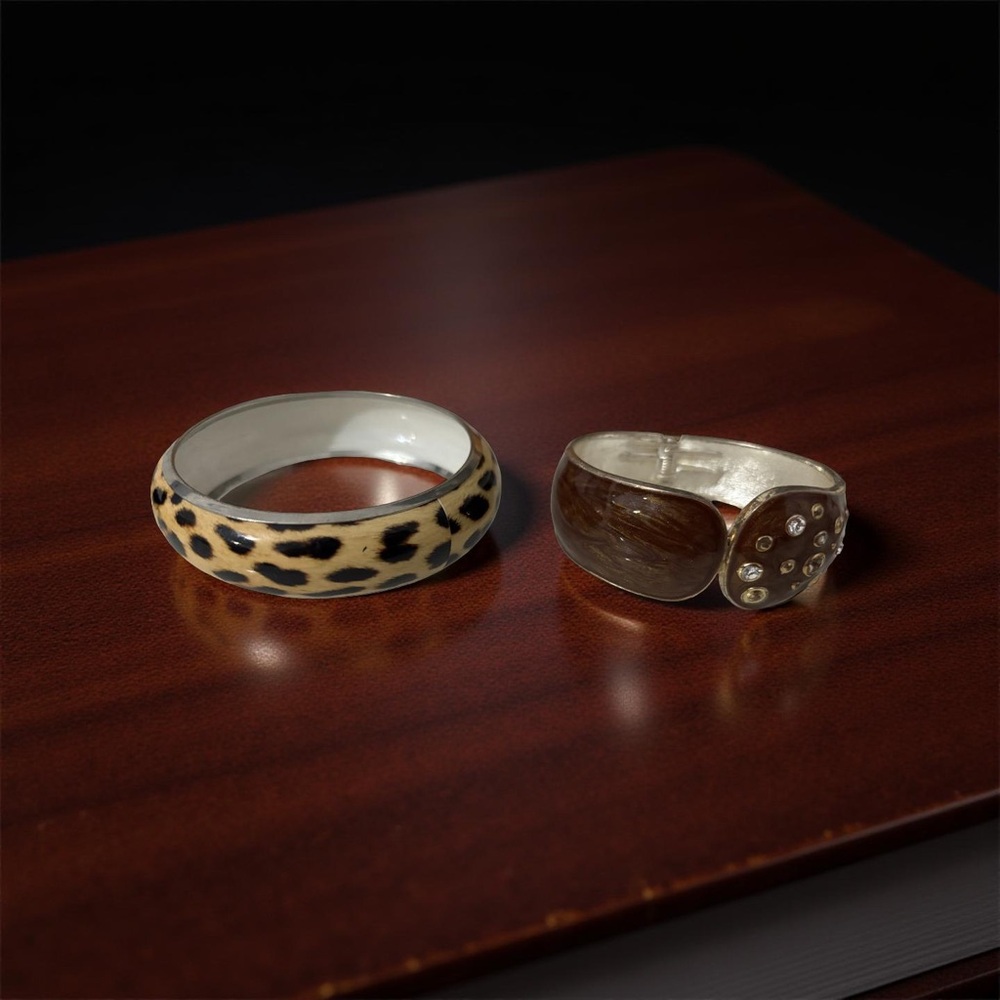 Unique Vintage Brown and Gold Leopard Print Bracelet